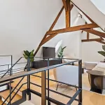 Modern In Clausen With Wifi, Kitchen & Workspace לוקסמבורג