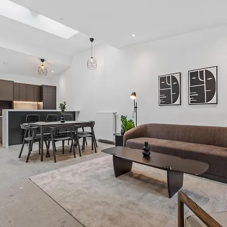 Elegant Clausen 2Br Near Luxembourg Old Town Apartamento