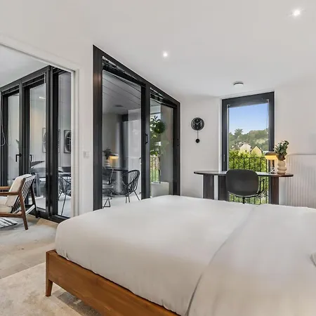公寓 Modern In Clausen With Wifi, Kitchen & Workspace 卢森堡