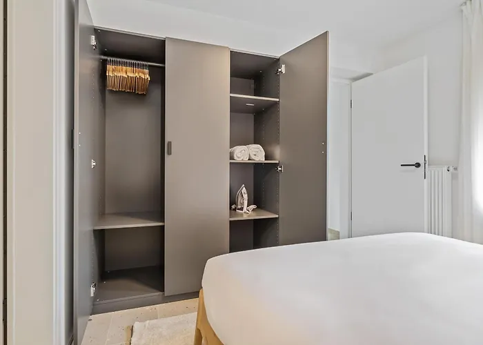 Modern In Clausen With Wifi, Kitchen & Workspace לוקסמבורג