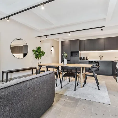 Appartement Modern In Clausen With Wifi, Kitchen & Workspace Luxemburg