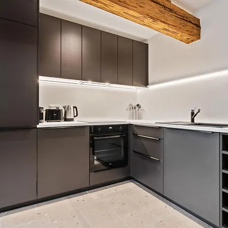 Modern In Clausen With Wifi, Kitchen & Workspace Appartement Luxemburg