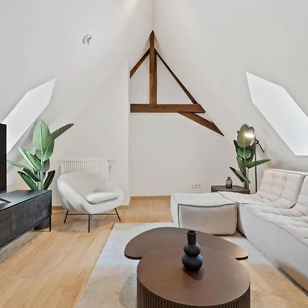 Modern In Clausen With Wifi, Kitchen & Workspace Appartement Luxemburg