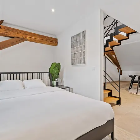 Appartement Modern In Clausen With Wifi, Kitchen & Workspace Luxemburg