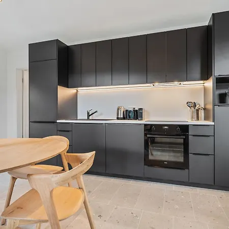 Appartement Modern In Clausen With Wifi, Kitchen & Workspace Luxemburg