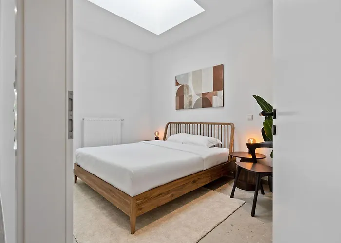 Modern In Clausen With Wifi, Kitchen&workspace Luxemburg