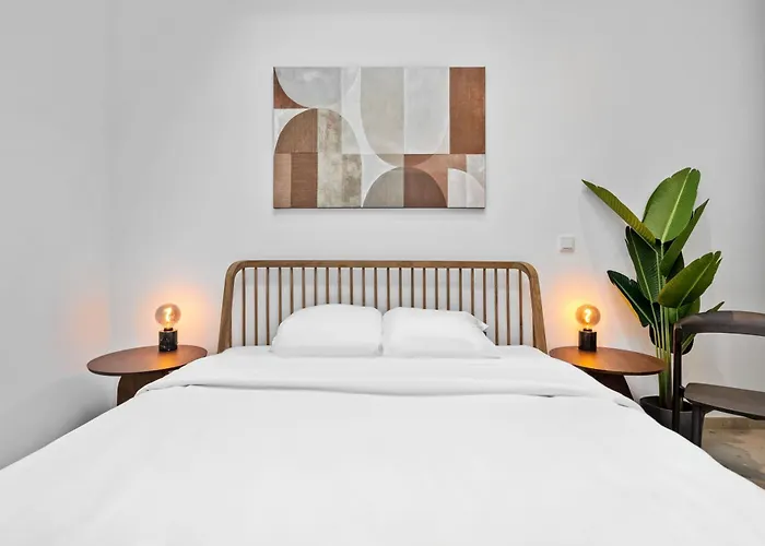 Apartment Modern In Clausen With Wifi, Kitchen&workspace *