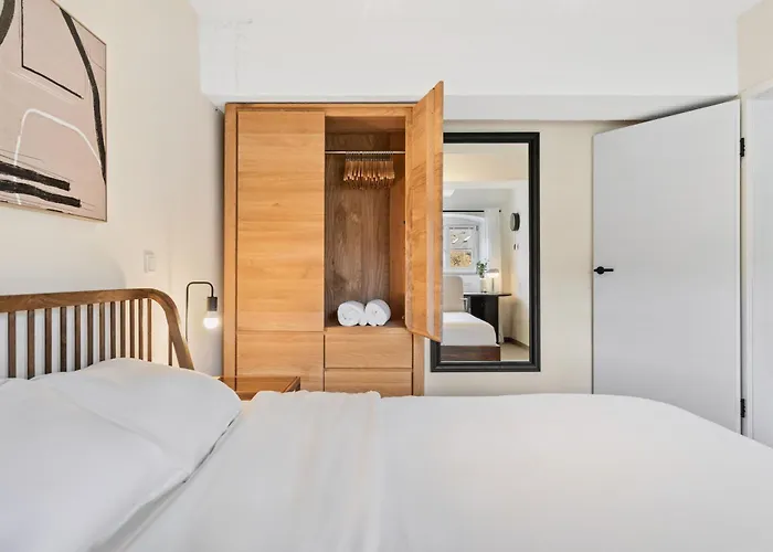 Apartment Modern In Clausen With Wifi, Kitchen&workspace Luxemburg