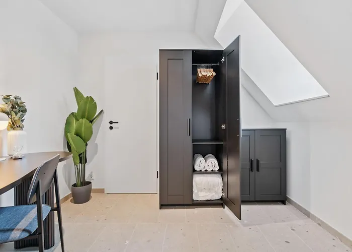 Modern In Clausen With Wifi, Kitchen&workspace Luxemburg